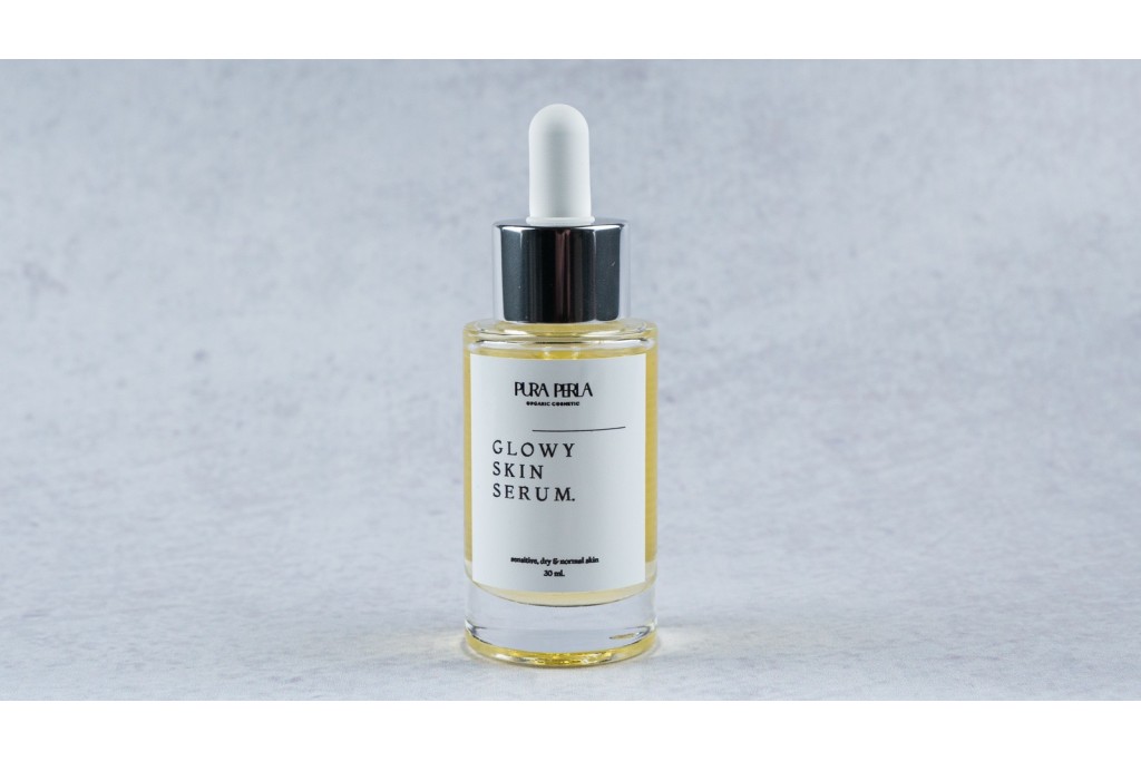 GLOWY SKIN SERUM